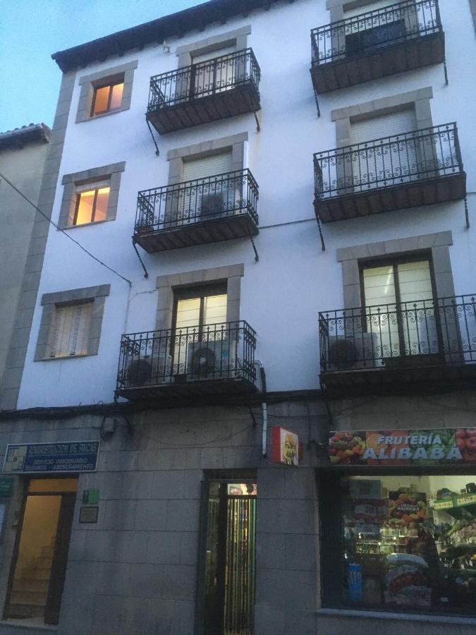 Apartmán Piso Vivienda Uso Turistico Julio Burell Baeza Reformado Exteriér fotografie
