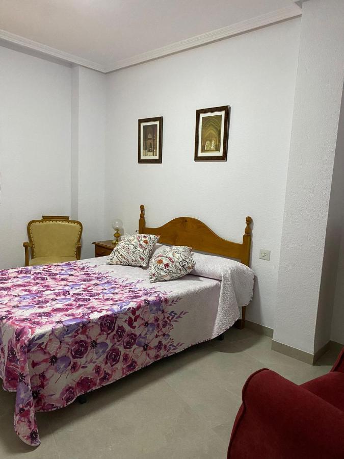 Apartmán Piso Vivienda Uso Turistico Julio Burell Baeza Reformado Exteriér fotografie